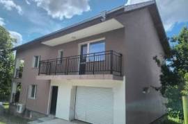 Renovated and half-furnished country house with big yard