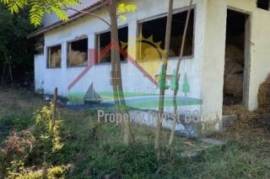 GREAT OPPORTUNITY: REGULATED Plot 9298m2, several buildings, Shumen region, 80Km to Varna