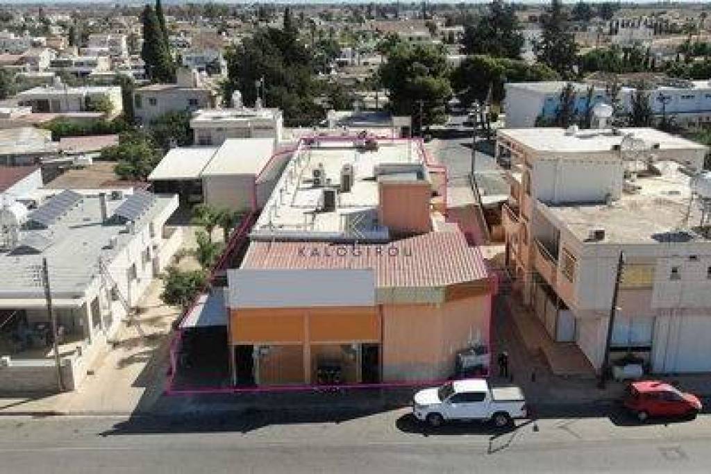 Ground floor shop with a basement in Avgorou, Famagusta