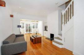 To Rent - Princes Road, East Sheen, SW14 - £2,500 pcm    Tenancy Info