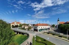 Valpovo – street-Level Commercial Space for Rent, 60 m² with Free Parking