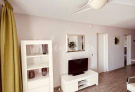 2 Bedroom Apartment in Port Royal Complex For Sale In Los Cristianos LP23886
