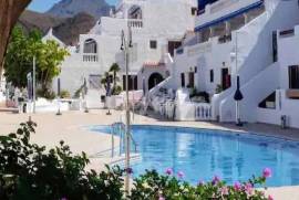 2 Bedroom Apartment in Port Royal Complex For Sale In Los Cristianos LP23886