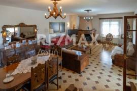 Maisonette 430 sq.m for sale
