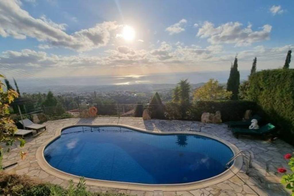 House (Detached) in Kamares, Paphos for Sale