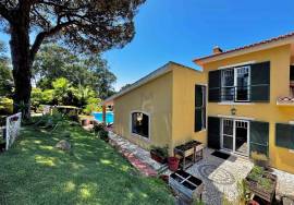 5+2 beds villa for rent, in Bairro da Martinha