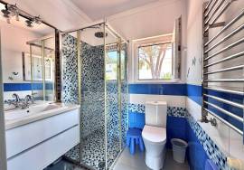 5+2 beds villa for rent, in Bairro da Martinha