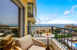 ANNUAL RENTAL - LUXURY PENTHOUSE 4 BEDROOM , SEA AND RIVER VIEWS IN PRAIA DA ROCHA
