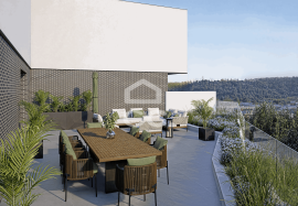 New 4 bedroom villa, with garden and terrace, in a private condominium with swimming pool, next to the Retail Park in Eiras.