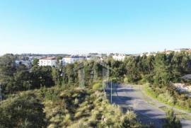 Terreno Urbano com PIP aprovado e vista para o Castelo de Leiria