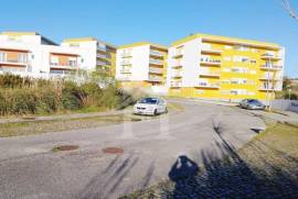 Terreno Urbano com PIP aprovado e vista para o Castelo de Leiria