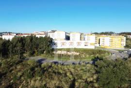 Terreno Urbano com PIP aprovado e vista para o Castelo de Leiria
