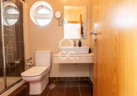 4-Bedroom Villa in a Private Condominium – Carvalhal, Bombarral