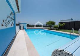 4-Bedroom Villa in a Private Condominium – Carvalhal, Bombarral