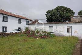 Ruin - Lajes