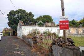 Ruin - Lajes