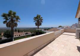 Elegant 4-Bedroom Villa with Heated Pool and Sea Views