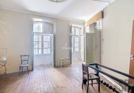 Living or Investing in the Heart of Elvas – A Unique Property with Extraordinary Potential