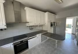 Villa, 216 m², For Sale, 5 Bedrooms, 3 Suites, 4 Bathrooms, 2 Living Rooms with Fireplace, Parking, Copper, Cascais