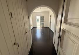 Villa, 216 m², For Sale, 5 Bedrooms, 3 Suites, 4 Bathrooms, 2 Living Rooms with Fireplace, Parking, Copper, Cascais
