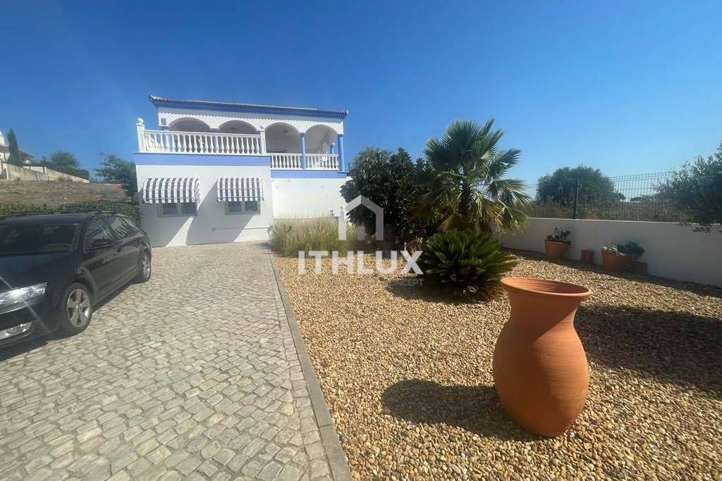 Immaculate 4-Bedroom Villa with Pool & Panoramic Views – Costa Esuri, Ayamonte