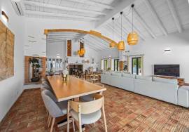 Magnificent 12-bedroom Boutique Hotel with breath-taking sea views in the Hills of Loulé