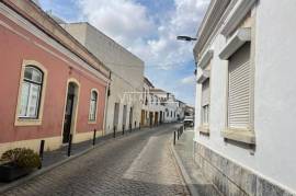 Building Cuba
