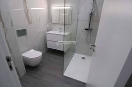 Last new 2 bedroom apartment inserted in a condominium with swimming pool located in Olhão