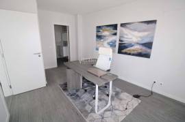 Last new 2 bedroom apartment inserted in a condominium with swimming pool located in Olhão