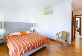 2 Bedroom Apartment with Rooftop, Vila Sol