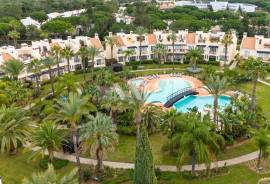2 Bedroom Apartment with Rooftop, Vila Sol
