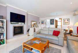 2 Bedroom Apartment with Rooftop, Vila Sol