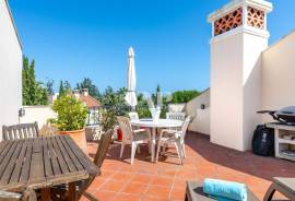 2 Bedroom Apartment with Rooftop, Vila Sol