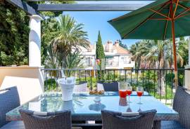 2 Bedroom Apartment with Rooftop, Vila Sol