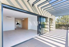2 bedroom penthouse  near the golf courses, Vilamoura