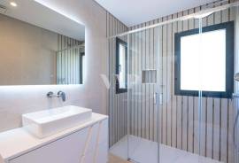 2 bedroom penthouse  near the golf courses, Vilamoura