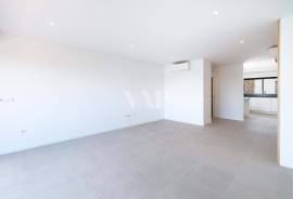 2 bedroom penthouse  near the golf courses, Vilamoura