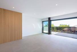 2 bedroom penthouse  near the golf courses, Vilamoura