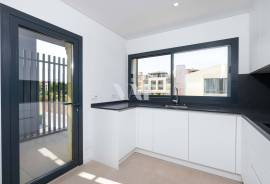 2 bedroom penthouse  near the golf courses, Vilamoura