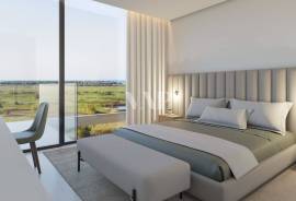 2 bedroom flat for sale under construction, inserted in Luxury Development