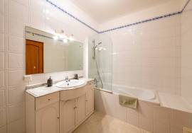2 bed golf resort townhouse with amazing views