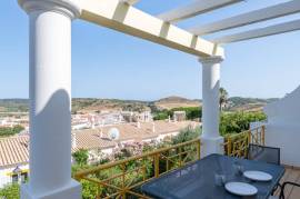 2 bed golf resort townhouse with amazing views