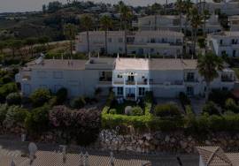 2 bed golf resort townhouse with amazing views