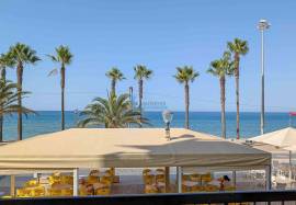 3 Bedroom Apartment with Front Sea View and Garage | First Line – Quarteira