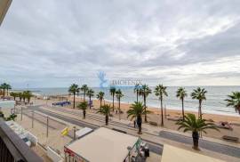 3 Bedroom Apartment with Front Sea View and Garage | First Line – Quarteira