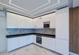 3 Bedroom Apartment with Front Sea View and Garage | First Line – Quarteira