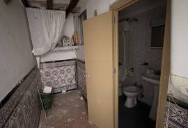 Casa Con Amor