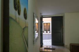 Excellent 5 Bed House for Sale In Sepino