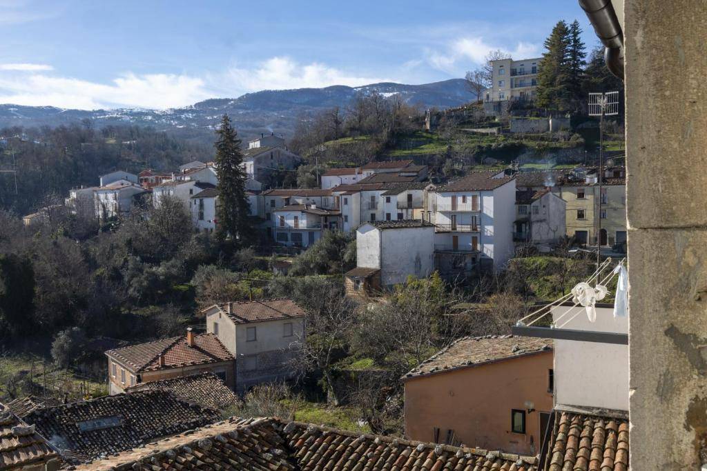 Excellent 5 Bed House for Sale In Sepino