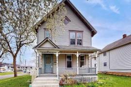 Excellent 5 Bed House For Sale In Crown Point Indiana